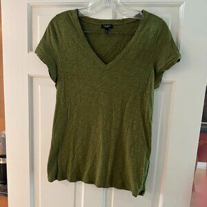 Talbots olive Green V neck Cotton Short Sleeve Shirt size S